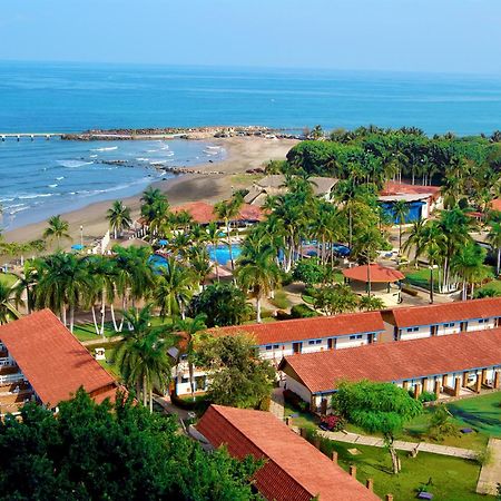 Qualton Club Ixtapa All Inclusive Экстерьер фото