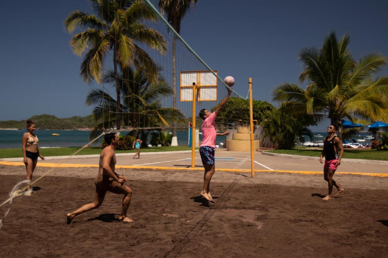 Qualton Club Ixtapa All Inclusive Экстерьер фото